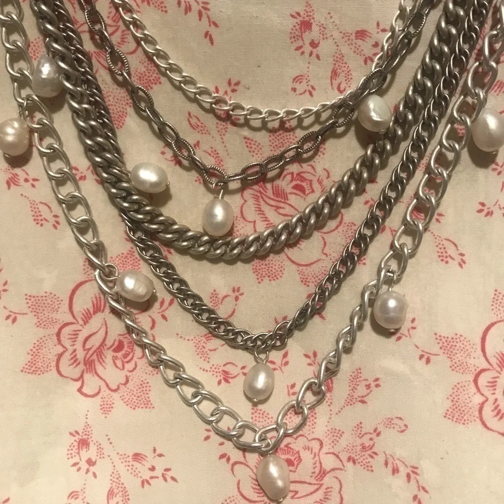Stella & Dot Avery Chain Pearl Necklace​​​​​​​​ - Picture 4 of 5